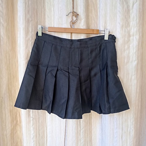 Black Skirt with Inner Shorts Medium Size Like New
