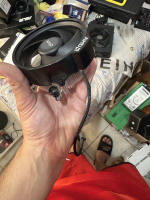 AMD Wraith CPU Cooler Socket AM4 like new