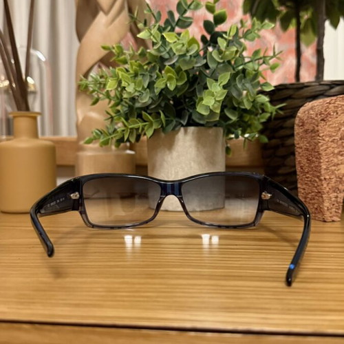 Burberry sunglasses B8413/S oversized rectangular dark check like new with case