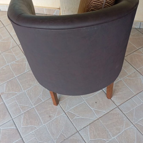 2 Leather Armchairs Brown With Striped Cushions Like New