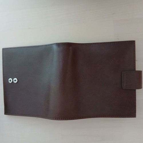 Moterm Luxe Pocket Leather Planner new with box and dust bag