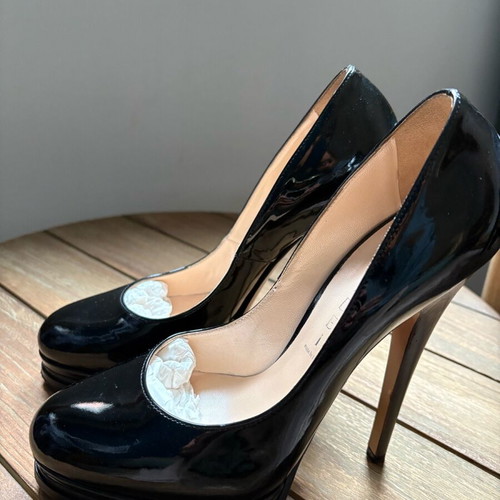 Casadei patent leather pumps like new, black, size 37.5