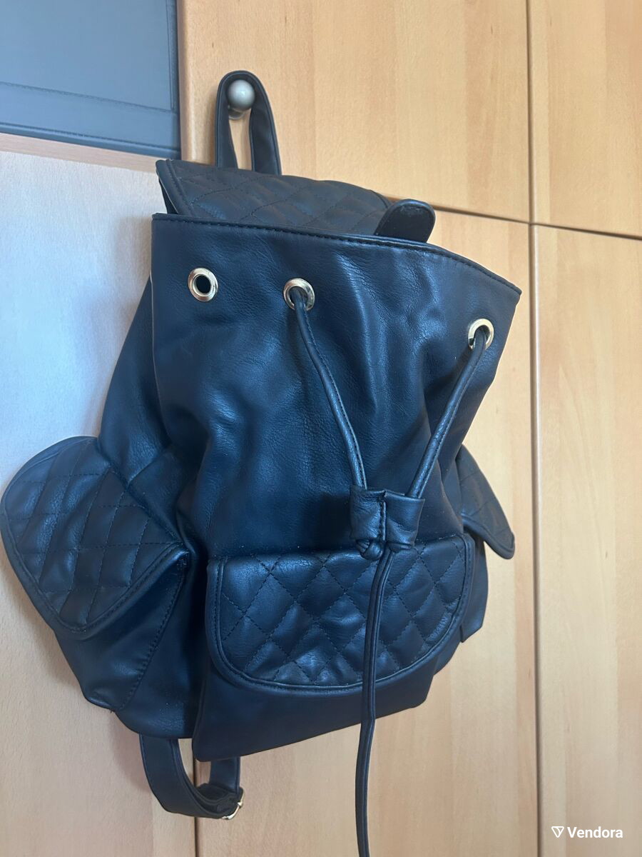 alpha contrast leather backpack Contrast Backpack  Bugatti Wholesale