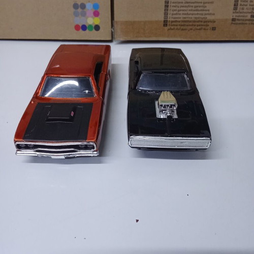 Jada Toys Fast & Furious die-cast cars used, Plymouth Road Runner & Dodge Charger 1:32 set