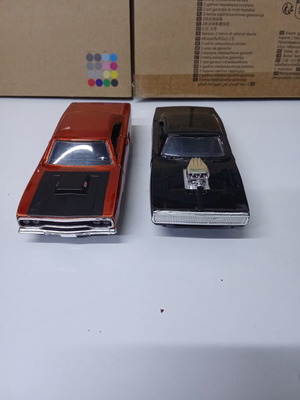 Jada Toys Fast & Furious die-cast cars used, Plymouth Road Runner & Dodge Charger 1:32 set