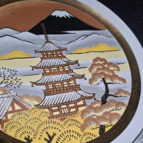 Decorative plate The Art Of Chokin used with 24k gold and silver