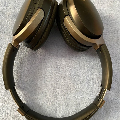 GoldenPlayer Wireless Over-Ear Headphones new, Bluetooth 5.0