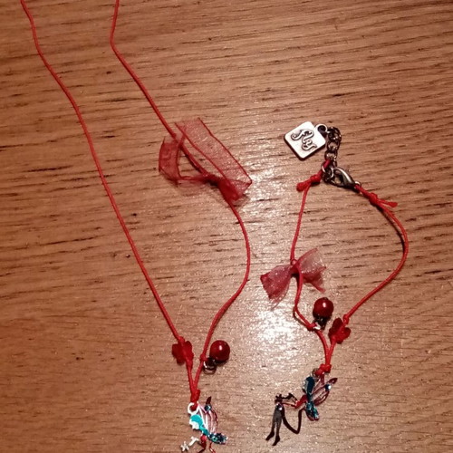 Fly bracelet and necklace set like new