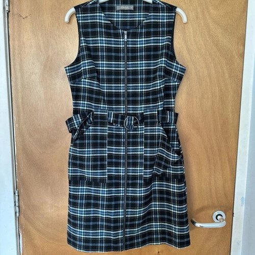 Oasis checked dress with zipper, size M, like new, black and blue