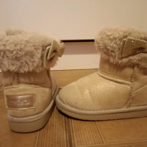 Children's boots used, size 24, beige