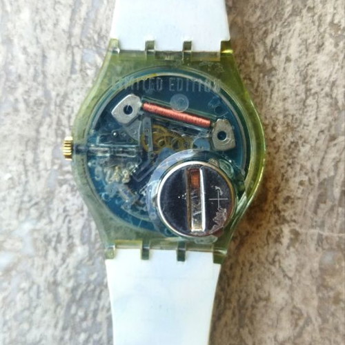 Swatch Court 5743 Limited Edition art watch like new, colorful