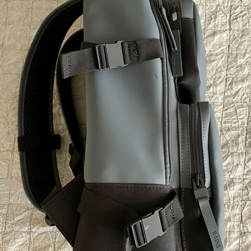 Rains Texel Cargo backpack like new