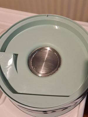 Kikka Boo sterilizer like new with touch screen and large capacity