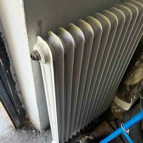 Radiator 14 sections like new, dimensions 1x60
