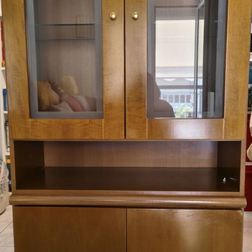 Showcase furniture like new