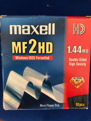 Floppy 1.44 mb Verbatim & Maxell σχεδόν αχρησιμοποίητα, πακέτο 8 τεμαχίων