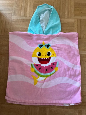 Poncho towel like new, used once