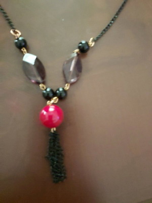 Necklace like new condition
