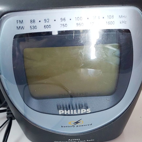Philips AJ3005 digital clock radio like new