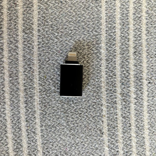 iPad USB stick adapter