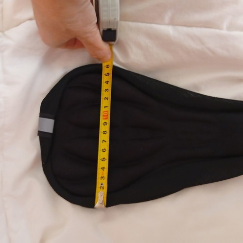 Bicycle saddle cover new with protection, size 0.16x0.25 cm