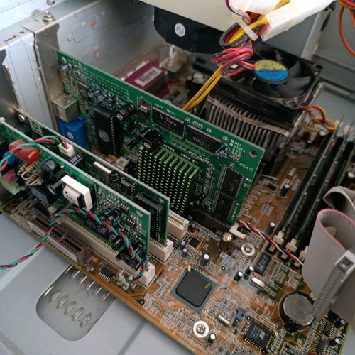Quest desktop computer used