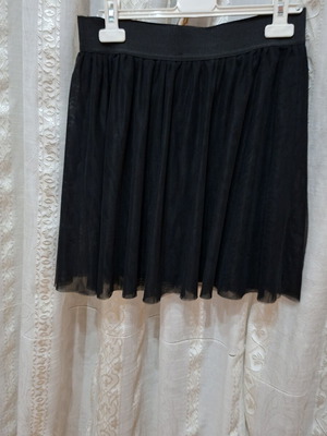 Stradivarius Black Tulle Skirt Medium Like New