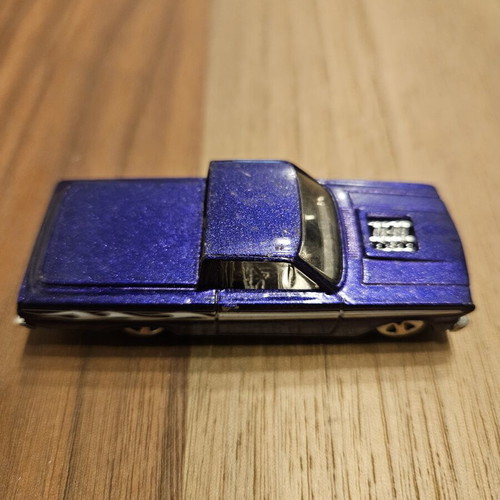 Hot Wheels '65 Ford Ranchero toy car used, Mattel 2010