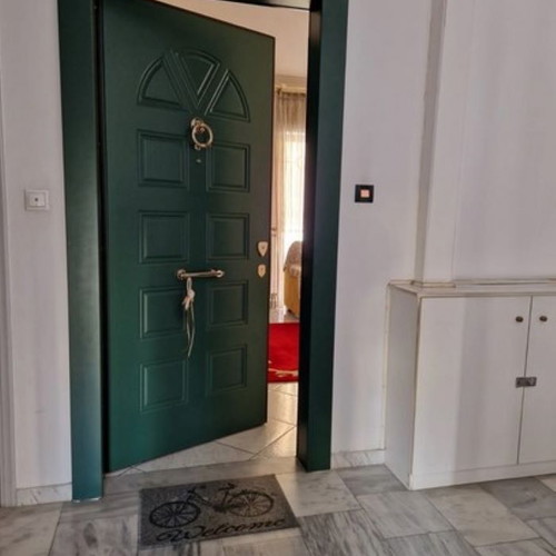 Apartment 96 sqm furnished, corner, 2nd floor in Aigaleo Ierapolis