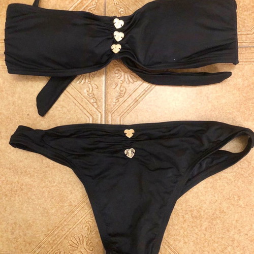 Juicy Couture Miss Divine Hearts Button Bikini like new, black