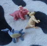 Kinter figures like new, all together