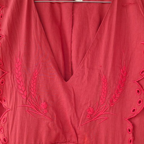 Karavan dress red with embroidery like new, size M