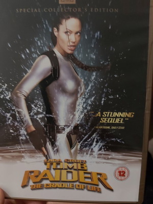 Tomb Raider Lara Croft 10 DVD like new