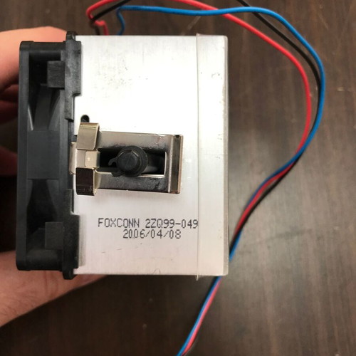 AMD Athlon 64 Heatsink and Foxconn Fan 2ZQ99-049 new