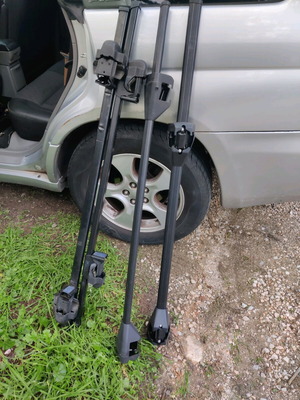 Thule car roof bars used, set of 2 pieces