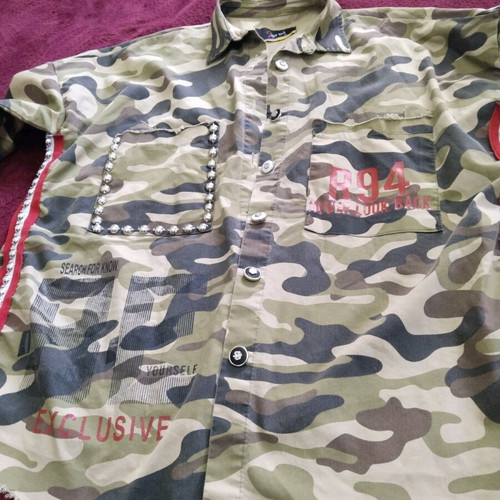 Cotton women's camouflage shirt with studs and black mesh like new