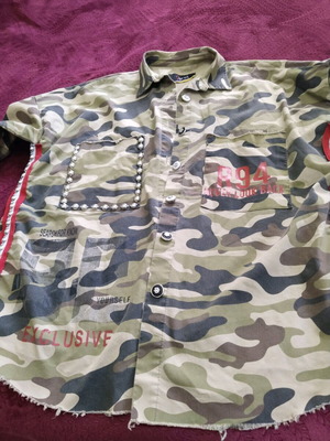 Cotton women's camouflage shirt with studs and black mesh like new