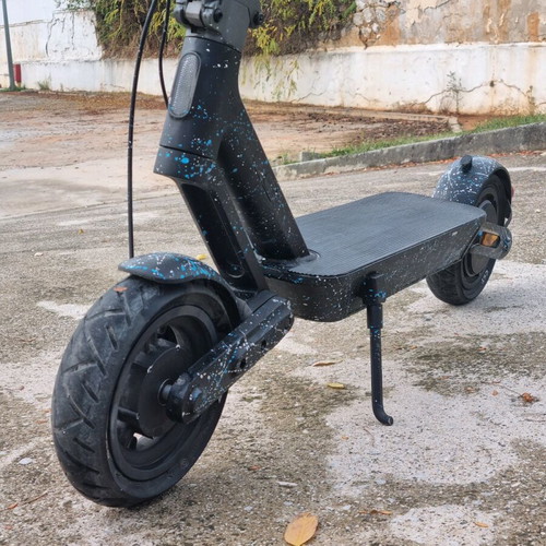 Xiaomi 4 Ultra like new, 60km top speed, 2000 watts