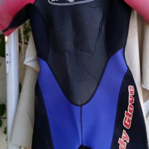 Body Glove neoprene wetsuit for water skiing used, very good condition
