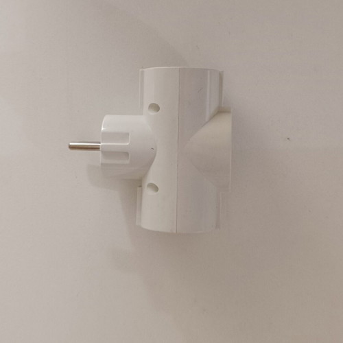 T-type power splitter new, white, 16A 250V, 3500W