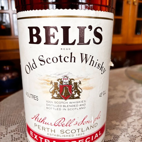 Bell's whisky 4.5 liters from 1825 new