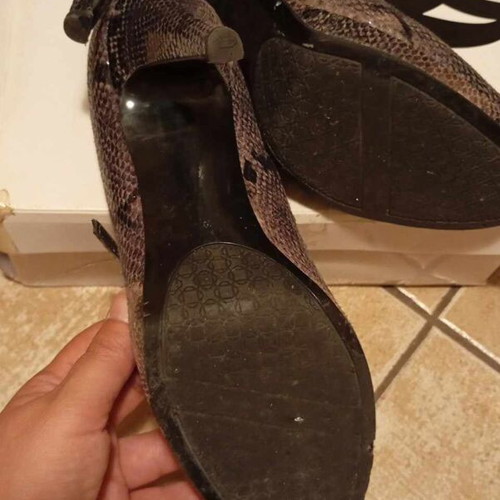 Nine West pumps used, size 40, black and brown