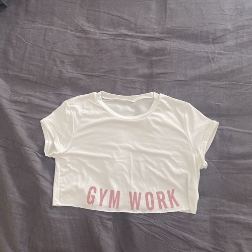 Crop Top Gym Work and Linen Shorts Oysho used, size M