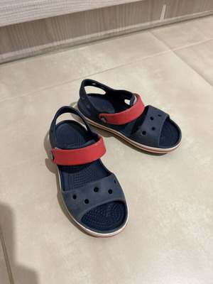 Crocs Crocband Sandal like new, kids size 28-29, blue