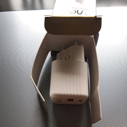 Tune Turbo PD Quick Wall Charger 20W 2 Ports Usb White New