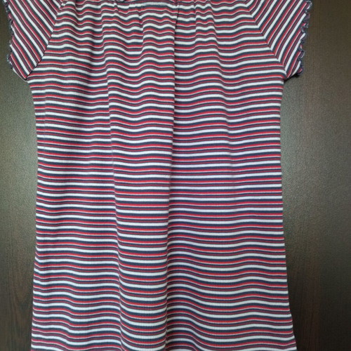 Rainbow women's t-shirt like new, colorful