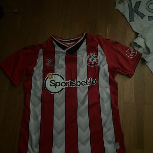 Southampton jersey like new, authentic original