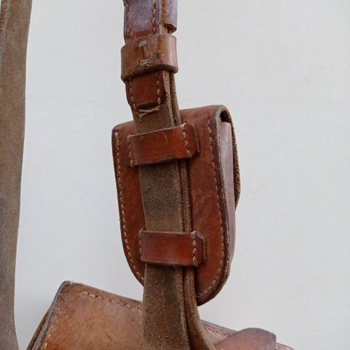 Leather ammo pouch WWII like new (World War II)