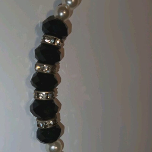 Hairband with pearls and rhinestones new, black and white