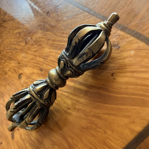 Vajra Dorje five-pronged brass ritual object, vintage